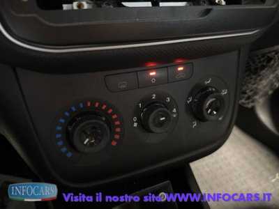 Fiat Punto 1.3 MJT II S&S 95 CV 5 porte Street (13)