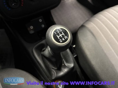 Fiat Punto 1.3 MJT II S&S 95 CV 5 porte Street (14)