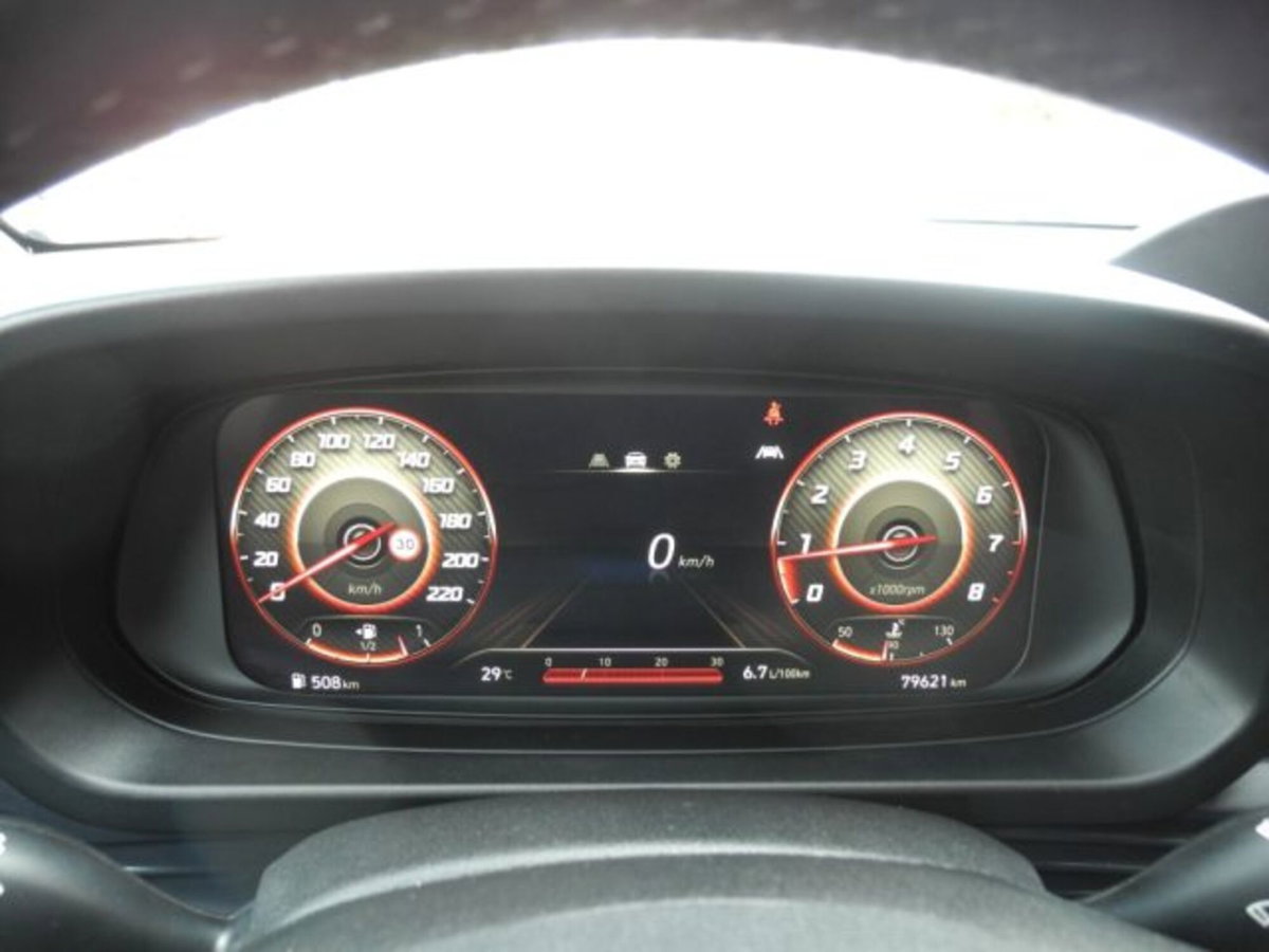 Hyundai Bayon 1.2 mpi Xline (6)