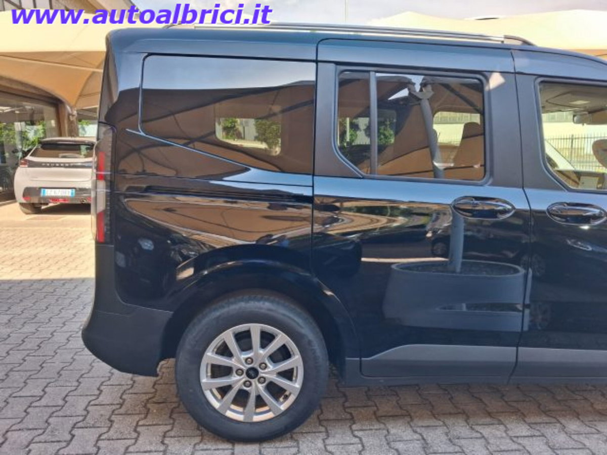Ford Tourneo Courier 1.0 EcoBoost 100 CV Titanium (11)