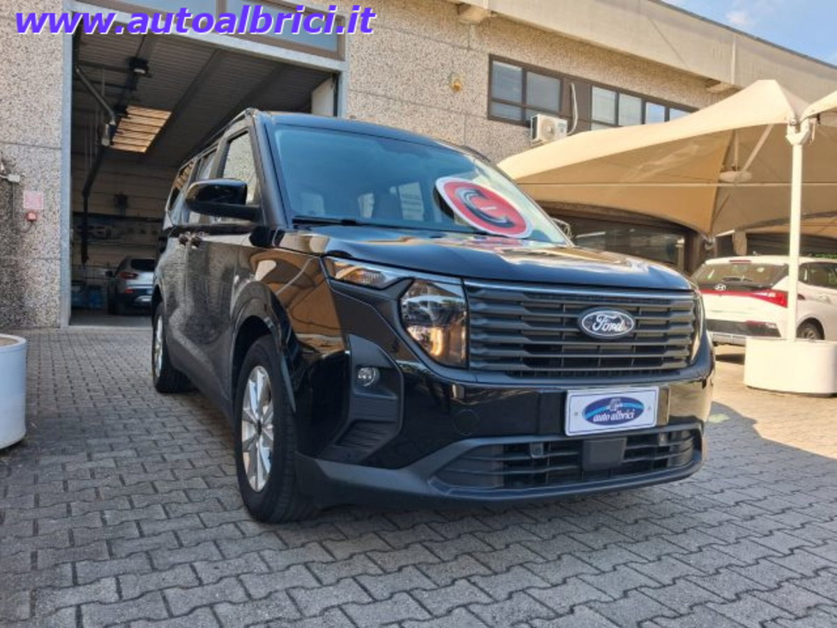 Ford Tourneo Courier 1.0 EcoBoost 100 CV Titanium (3)