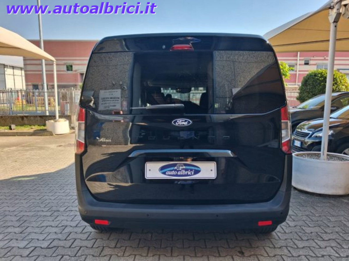 Ford Tourneo Courier 1.0 EcoBoost 100 CV Titanium (8)