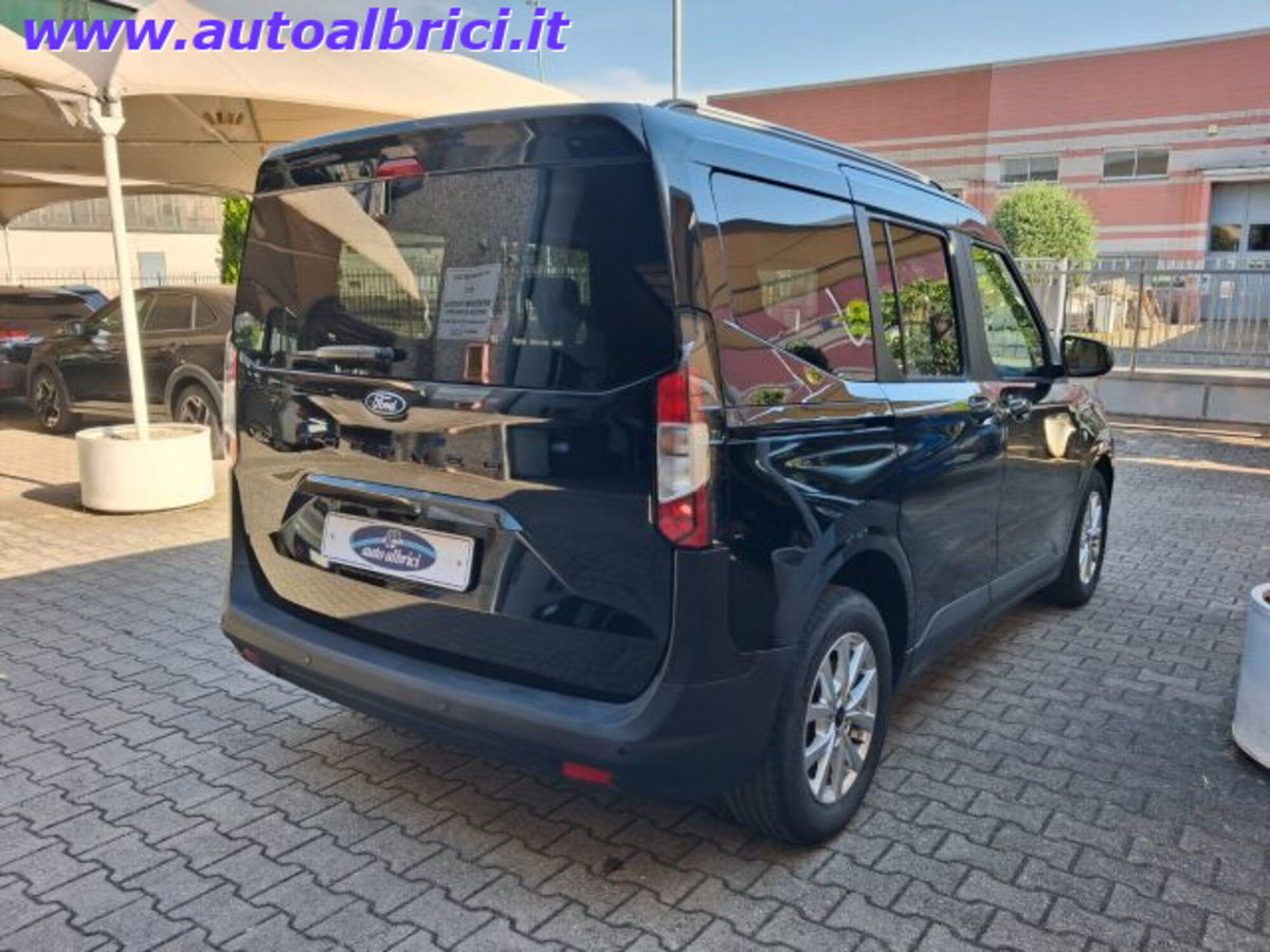Ford Tourneo Courier 1.0 EcoBoost 100 CV Titanium (9)