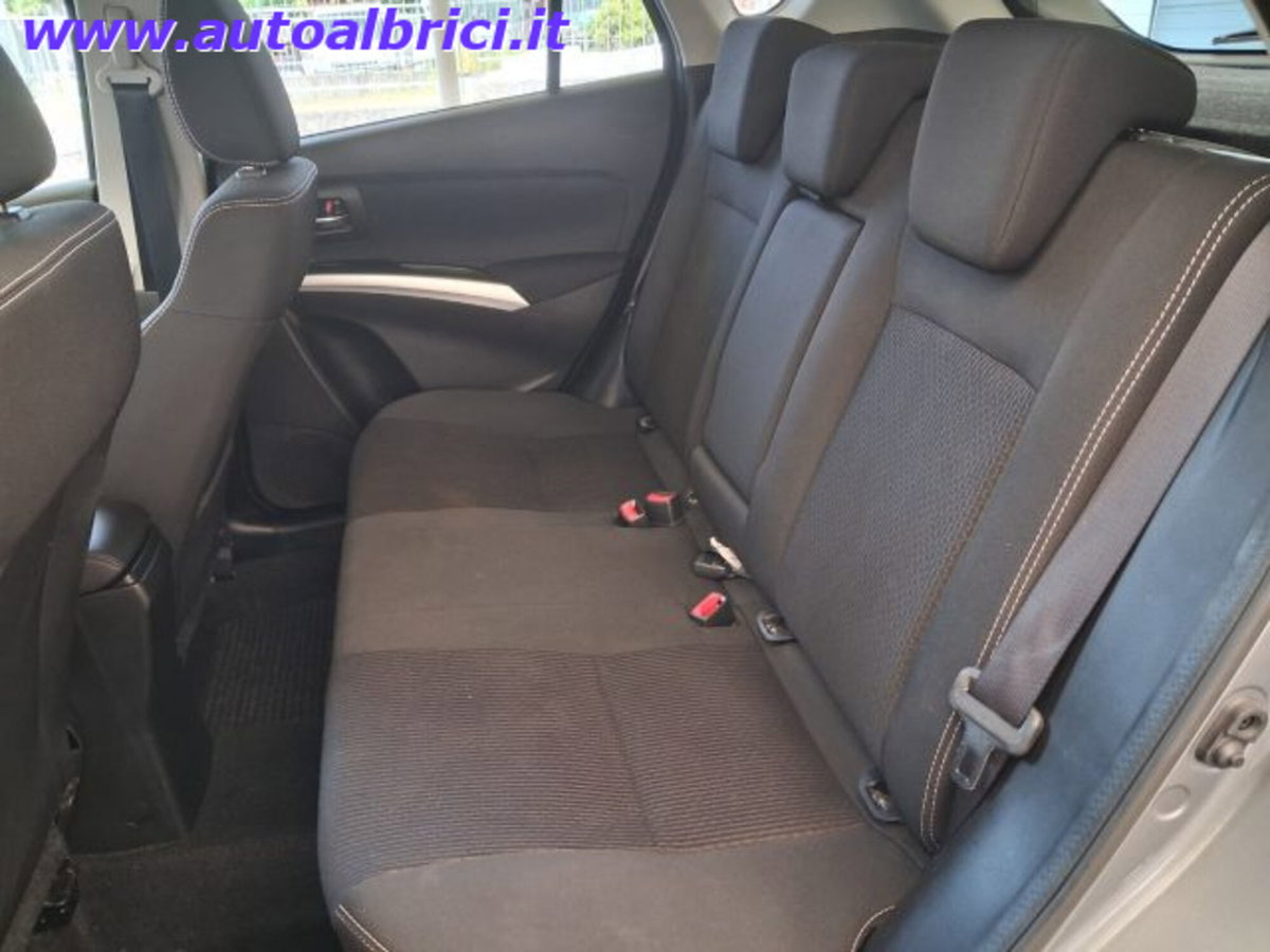 Suzuki S-Cross 1.4 Hybrid Cool (20)