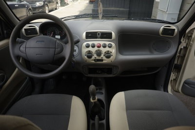 Fiat Seicento 1.1i cat Actual (2)