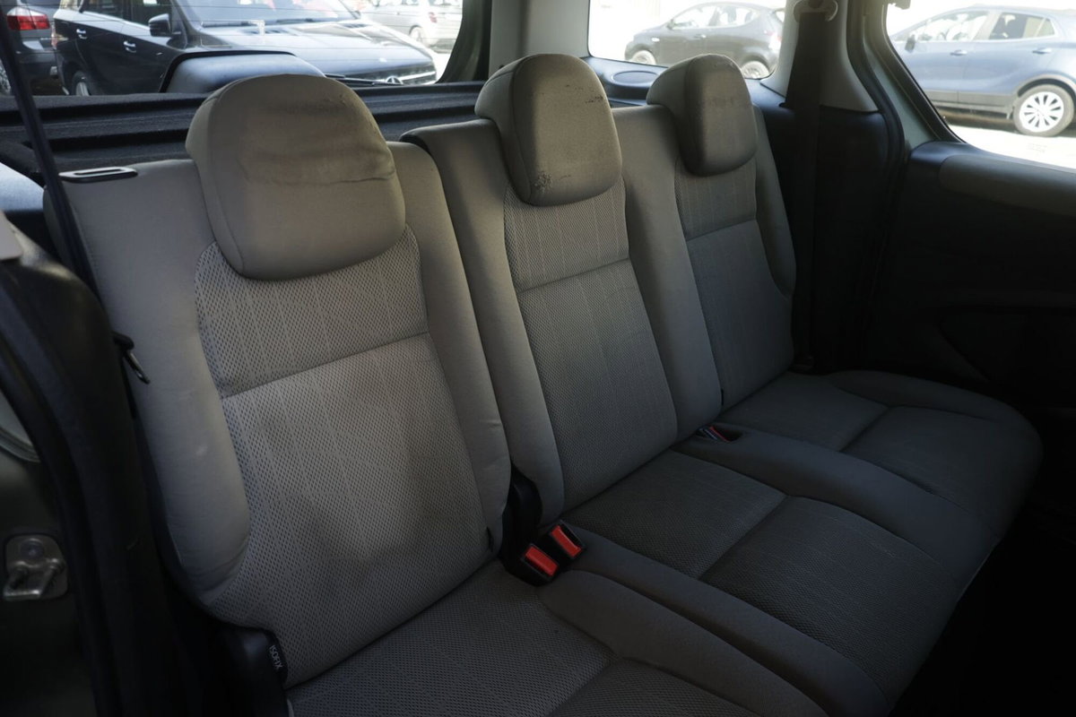 Peugeot Partner 1.6 HDi 90CV Premium (12)