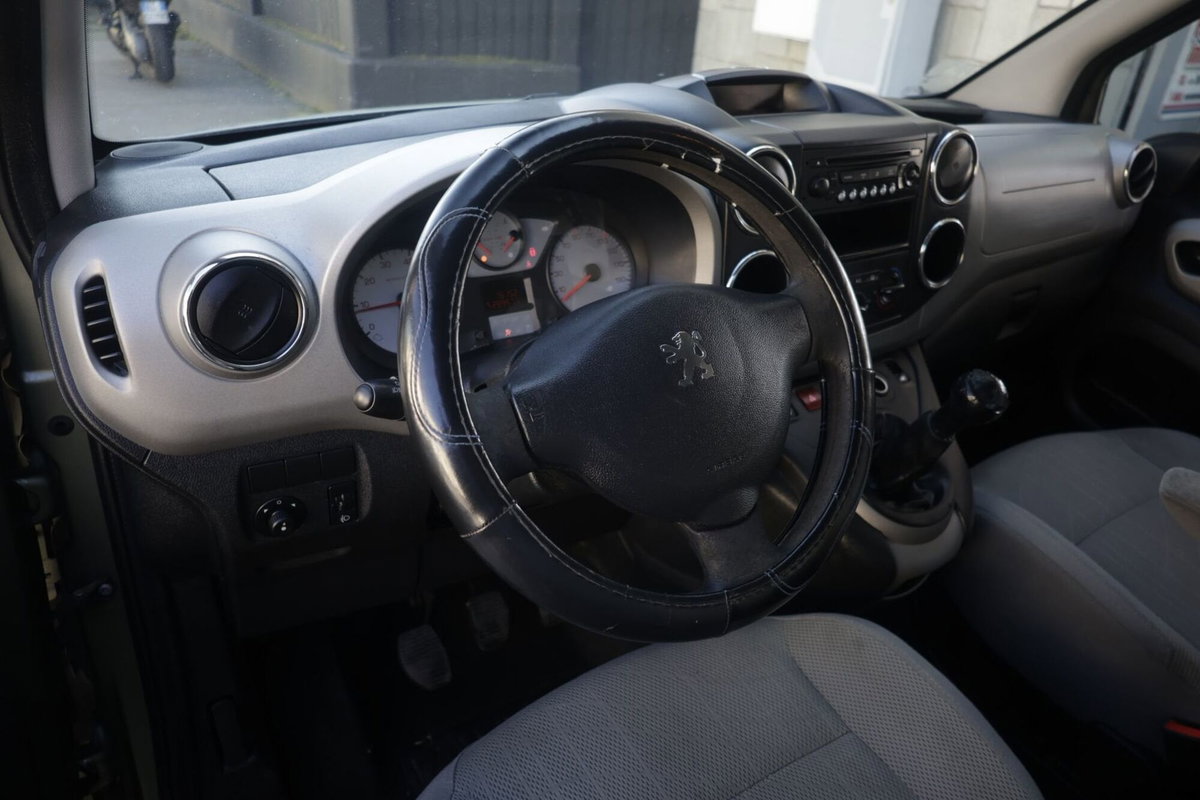 Peugeot Partner 1.6 HDi 90CV Premium (14)
