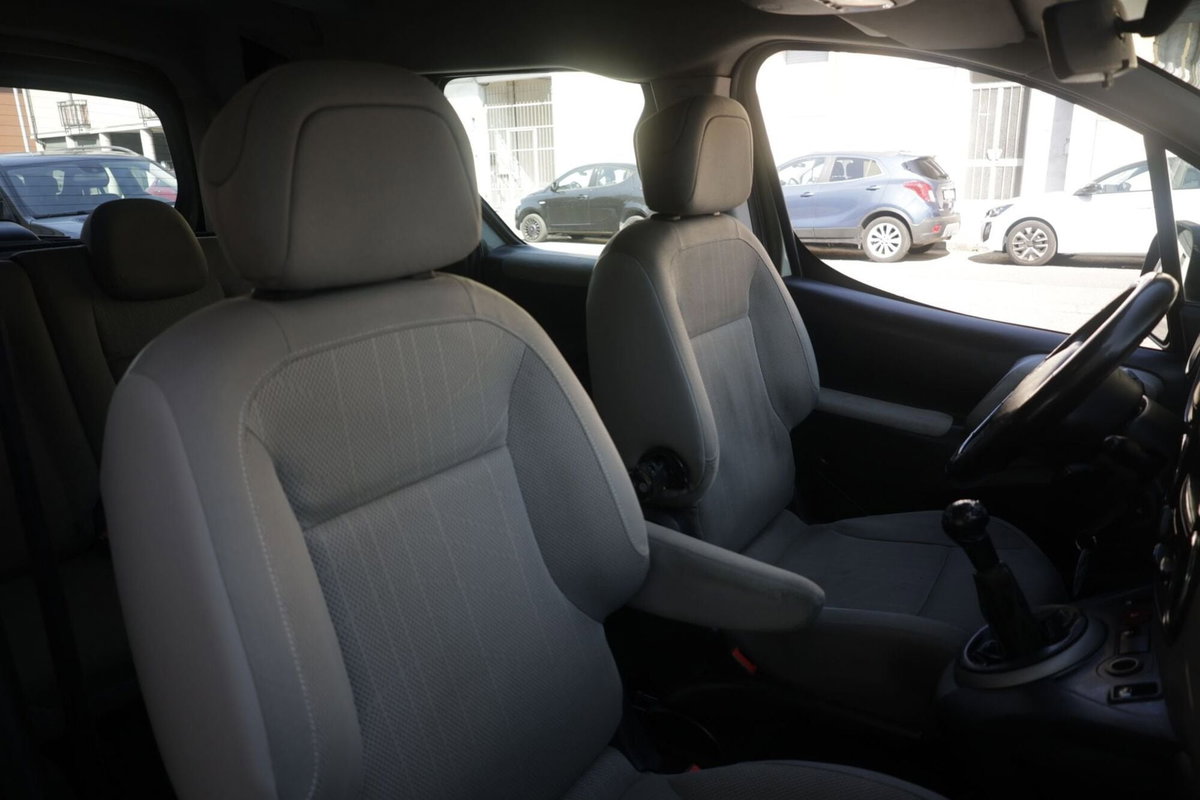 Peugeot Partner 1.6 HDi 90CV Premium (6)