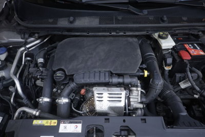 Peugeot 308 SW PureTech Turbo 130 S&S EAT6 Allure (20)