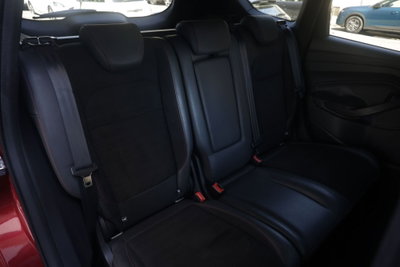 Ford Kuga 1.5 TDCI 120 CV S&S 2WD ST-Line (15)
