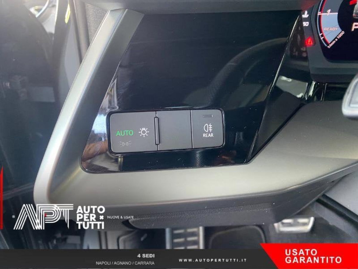 Audi A3 Sportback 35 TFSI S line edition (12)