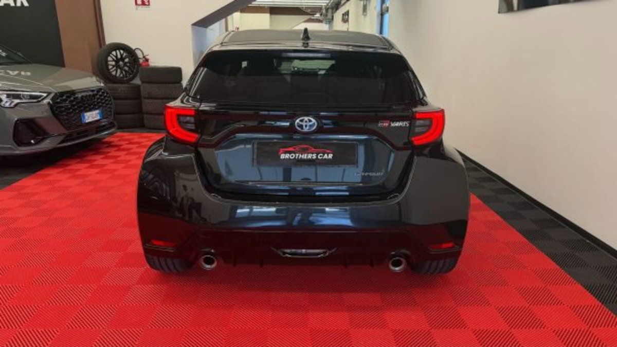 Toyota GR Yaris 1.6 Turbo 3 porte GR Yaris Circuit (6)