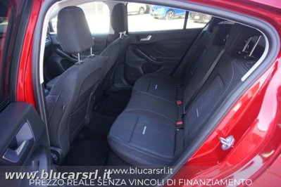 Ford Focus 1.0 EcoBoost Hybrid 125 CV Powershift 5p. Active Style (10)
