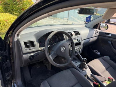 Volkswagen Golf 1.9 TDI DPF 5p. 5m. Comfortline (7)