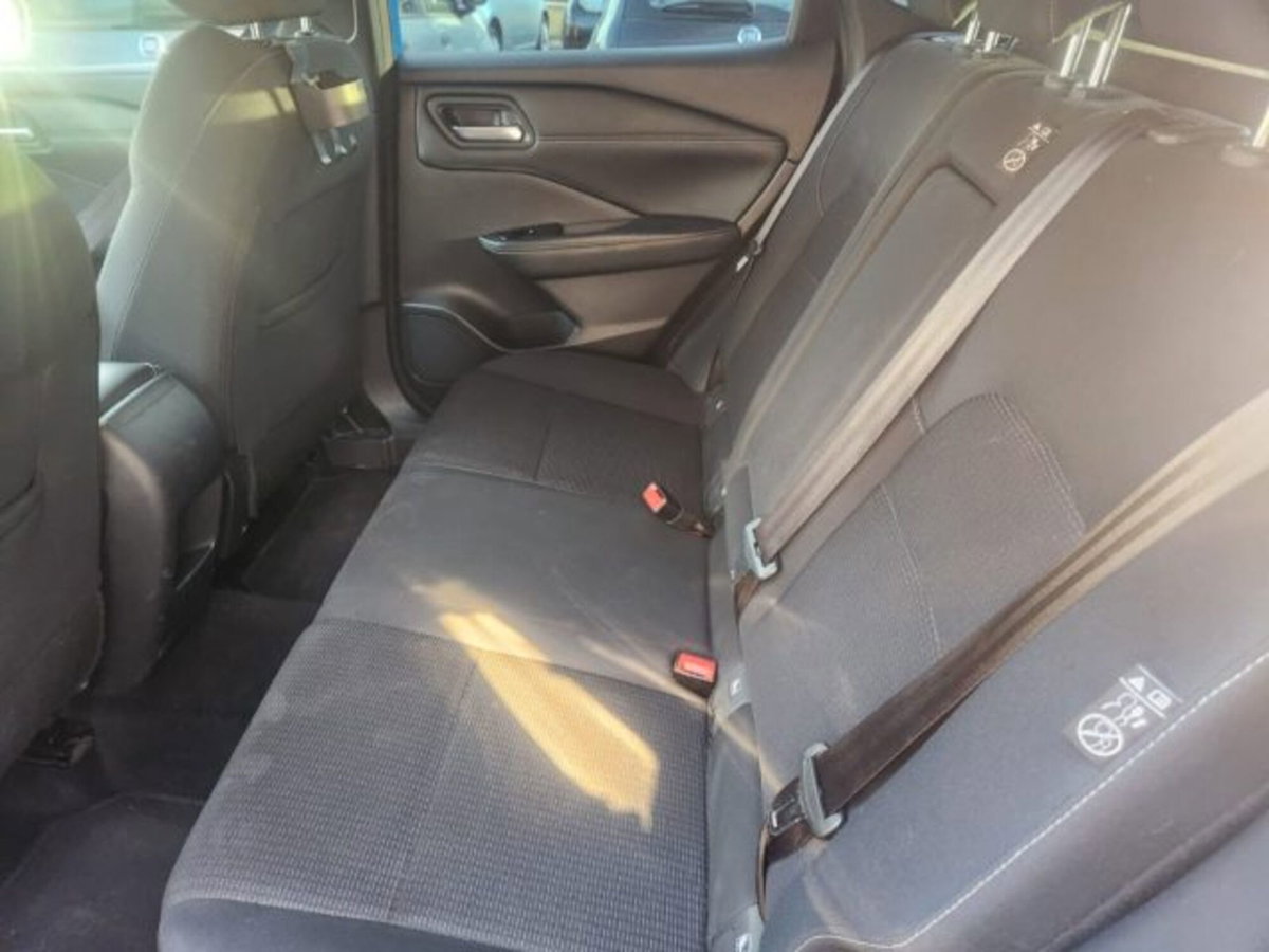 Nissan Qashqai 1.3 mhev Acenta 2wd 158cv xtronic (13)