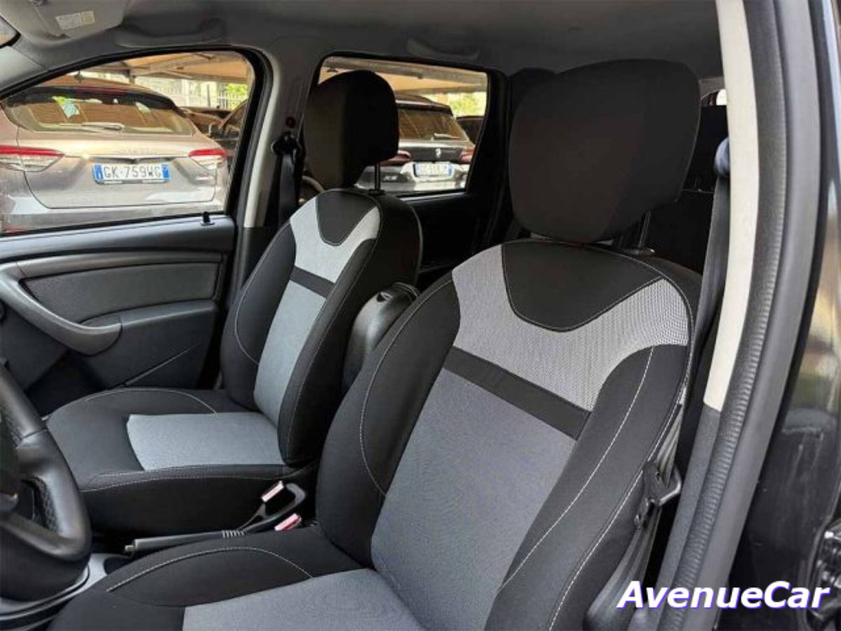 Dacia Duster 1.6 SCe GPL 4x2 Comfort (18)