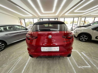 Alfa Romeo Stelvio 2.2 t Veloce Q4 210cv auto (9)