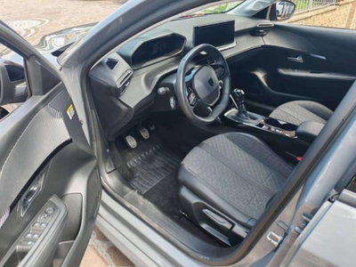 Peugeot 208 1.2 puretech Allure s&s 100cv (9)