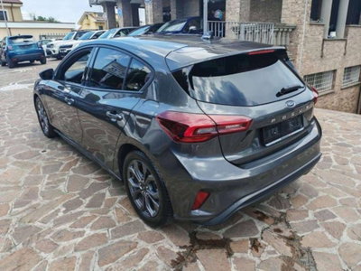 Ford Focus 1.5 ecoblue ST-Line X 115cv auto (6)