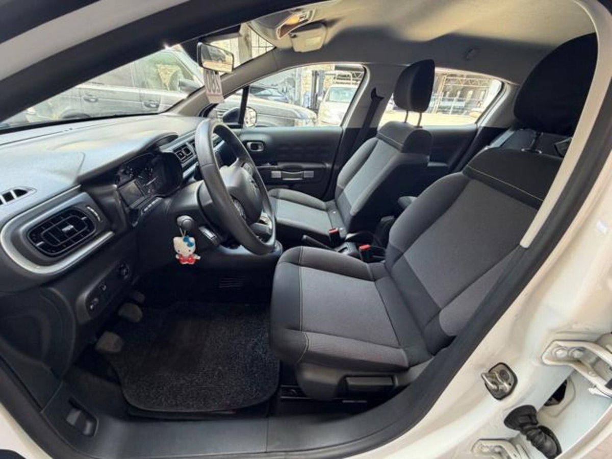 Citroen C3 PureTech 82 Shine (13)