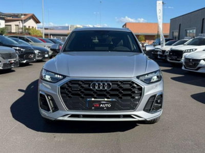 Audi Q5 40 2.0 tdi mhev 12V Identity Black quattro s-tronic (2)