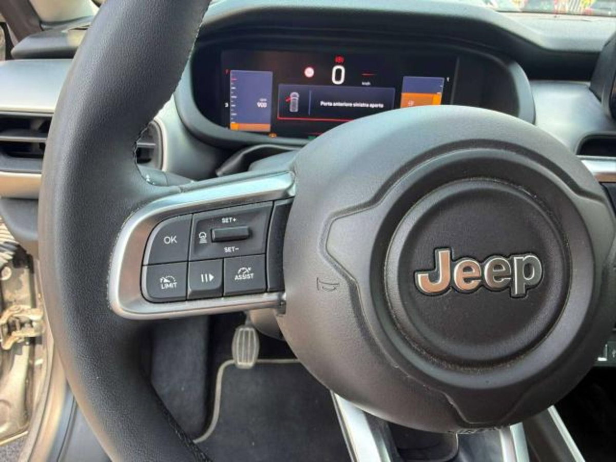 Jeep Avenger 1.2 turbo Summit fwd 100cv (10)