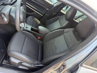 Jeep Avenger 1.2 turbo Summit fwd 100cv (8)