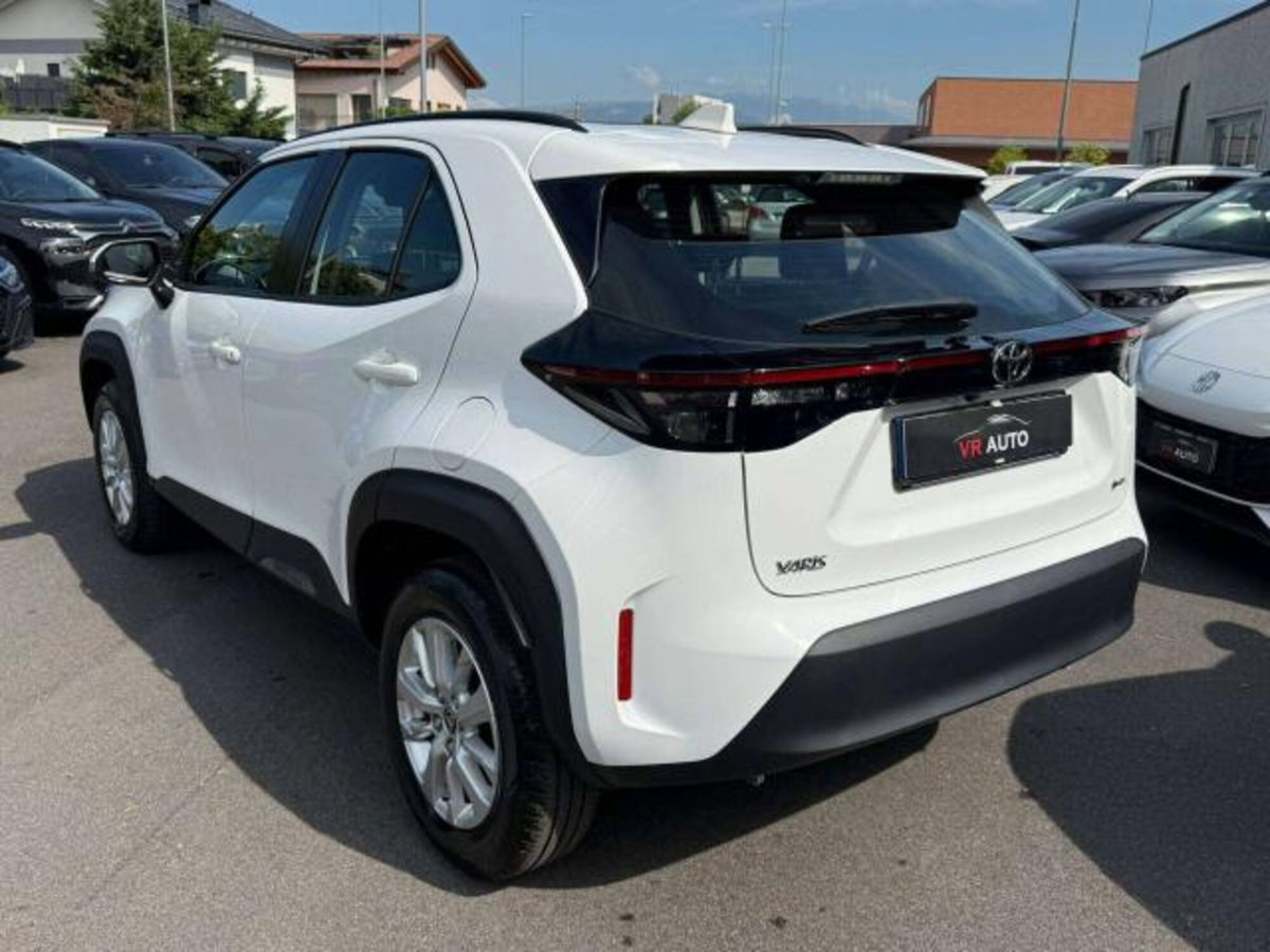 Toyota Yaris Cross Active fwd 115cv e-cvt (5)