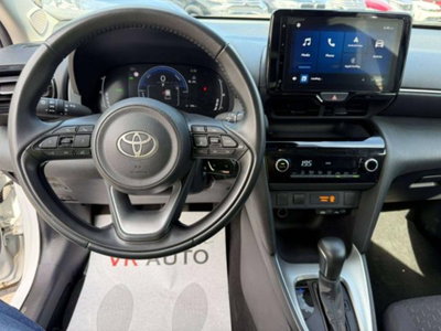 Toyota Yaris Cross Active fwd 115cv e-cvt (6)