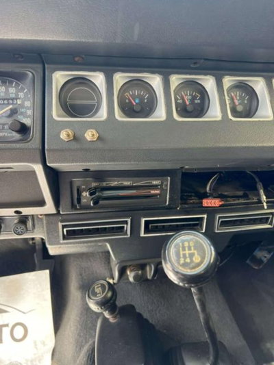 Jeep Wrangler 2.5 Laredo (7)
