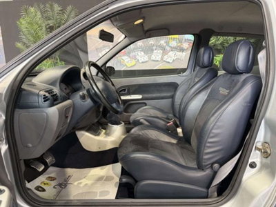 Renault Clio 3.0 V6 24V cat 3 porte Renault Sport (9)