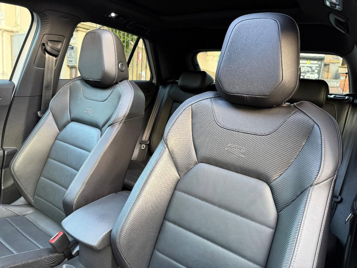 Volkswagen T-Roc 2.0 tdi R-Line 4motion 150cv dsg (17)