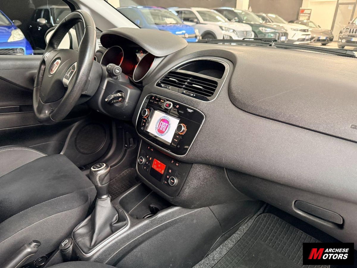 Fiat Punto 1.3 MJT II S&S 95 CV 5 porte Lounge (14)