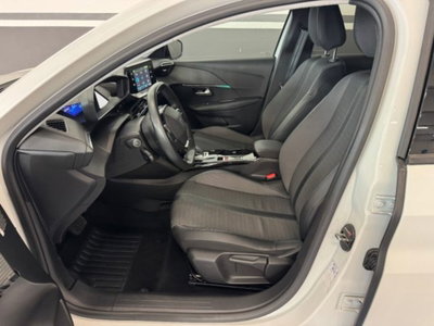 Peugeot 208 50 kWh Allure (10)