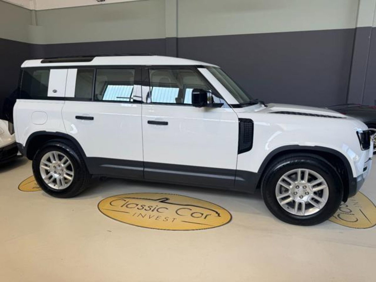 Land Rover Defender 110 2.0 SD4 AWD Auto SE (6)