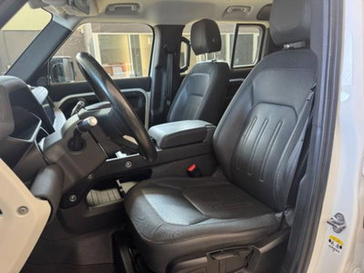 Land Rover Defender 110 2.0 SD4 AWD Auto SE (9)