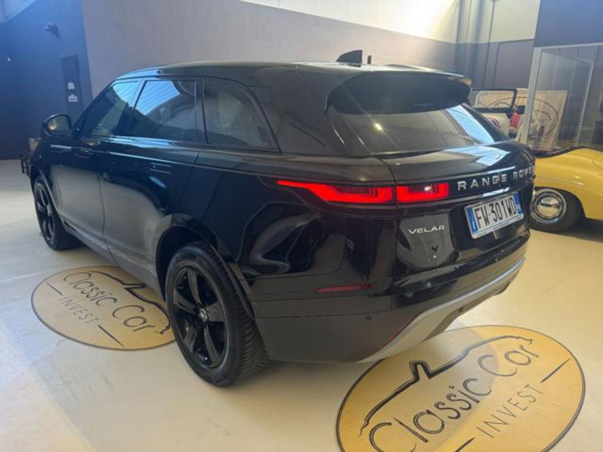 Land Rover Range Rover Velar 2.0D I4 180 CV (4)