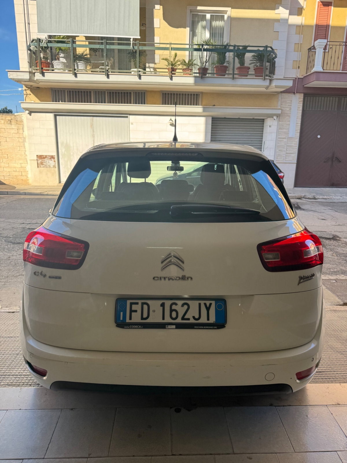 Citroen C4 Picasso BlueHDi 120 S&S Exclusive (4)