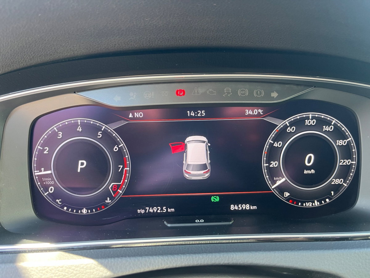 Volkswagen Golf GTI Performance 2.0 245 CV TSI DSG 5p. BMT (14)