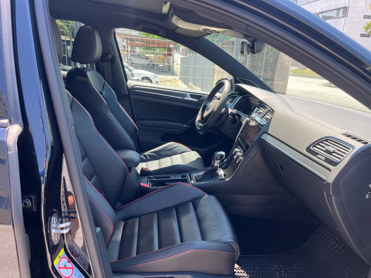 Volkswagen Golf GTI Performance 2.0 245 CV TSI DSG 5p. BMT (7)