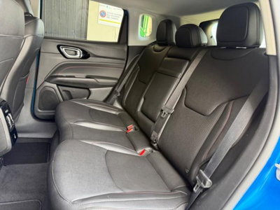 Jeep Compass 1.3 T4 240CV PHEV AT6 4xe Upland (11)