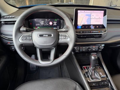 Jeep Compass 1.3 T4 240CV PHEV AT6 4xe Upland (13)