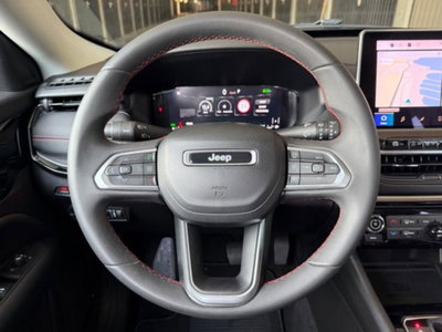 Jeep Compass 1.3 T4 240CV PHEV AT6 4xe Upland (14)