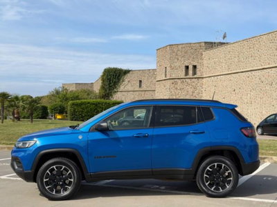 Jeep Compass 1.3 T4 240CV PHEV AT6 4xe Upland (4)