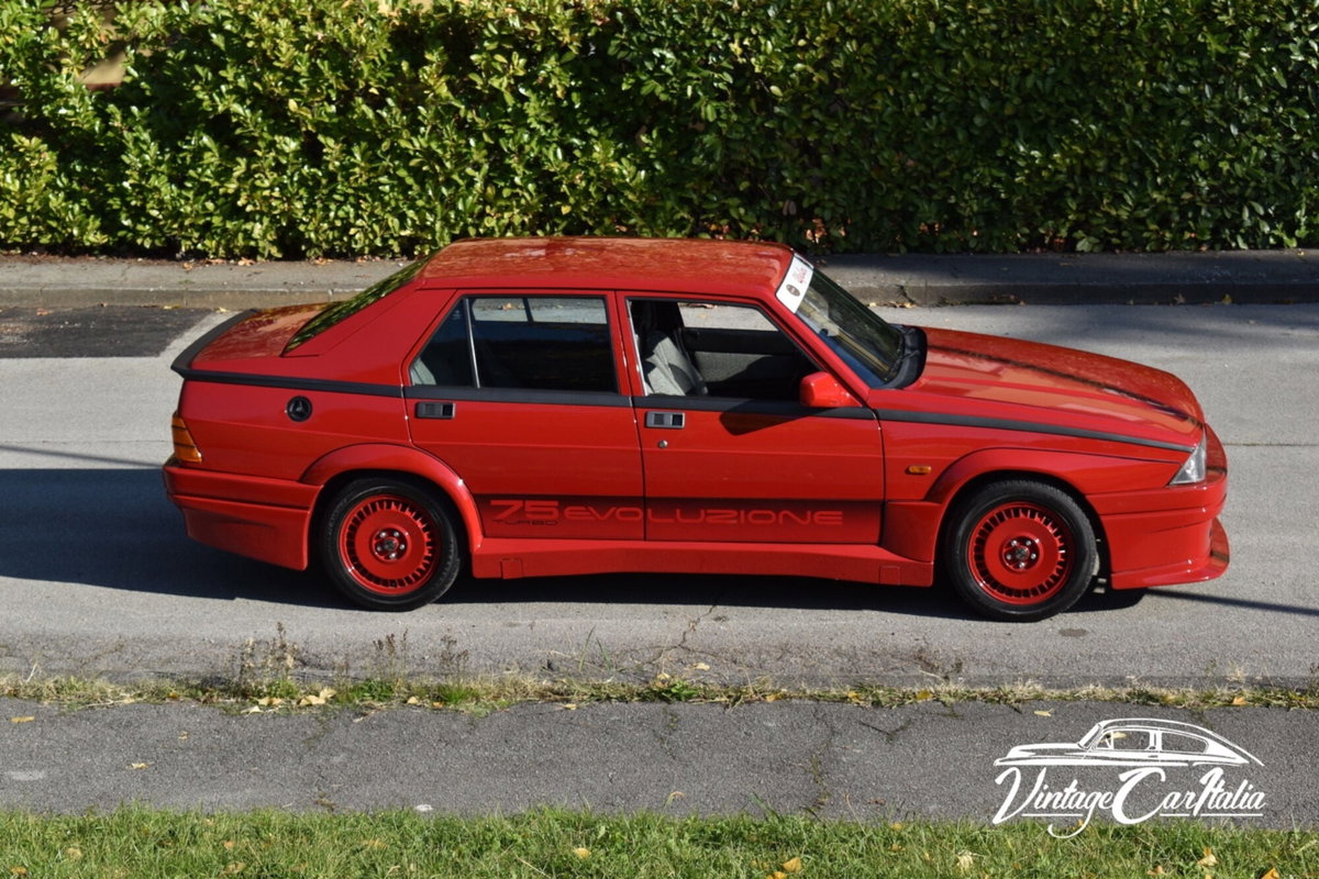Alfa Romeo 75 1.8i turbo Evoluzione (16)