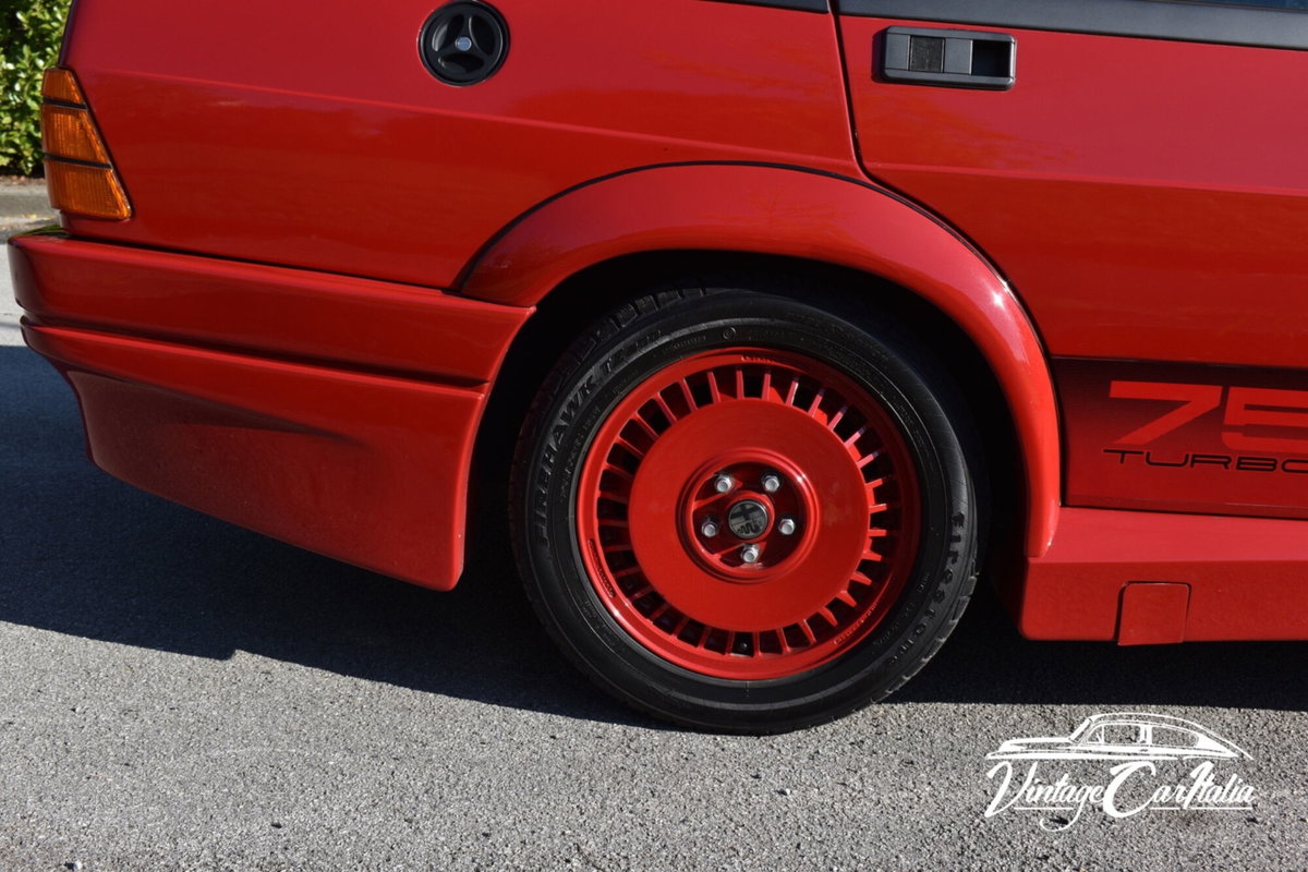 Alfa Romeo 75 1.8i turbo Evoluzione (18)