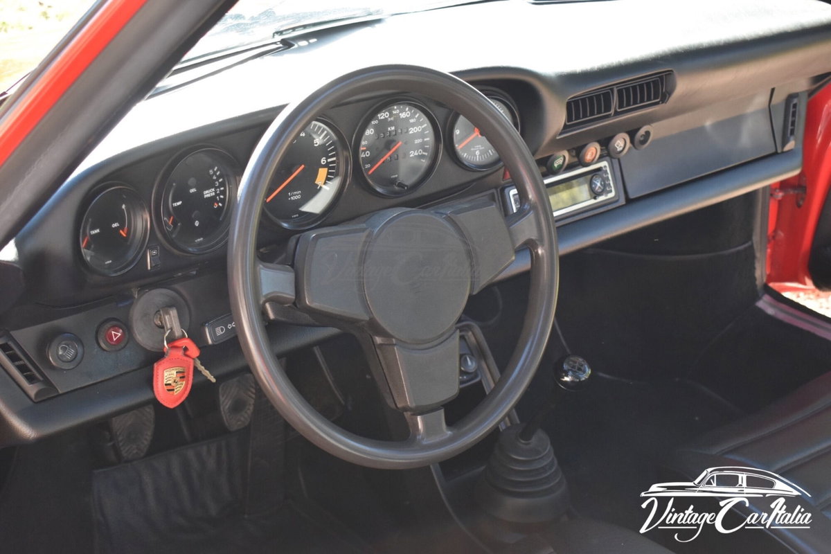 Porsche 911 Cabrio SC 3.0 (12)