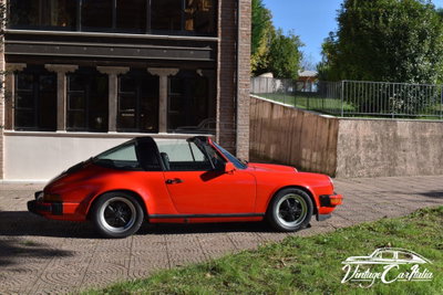 Porsche 911 Cabrio SC 3.0 (2)