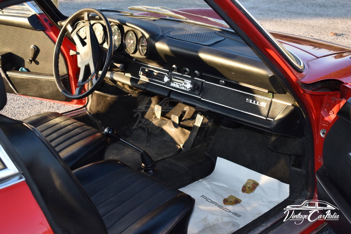 Porsche 911 Coupé S (15)