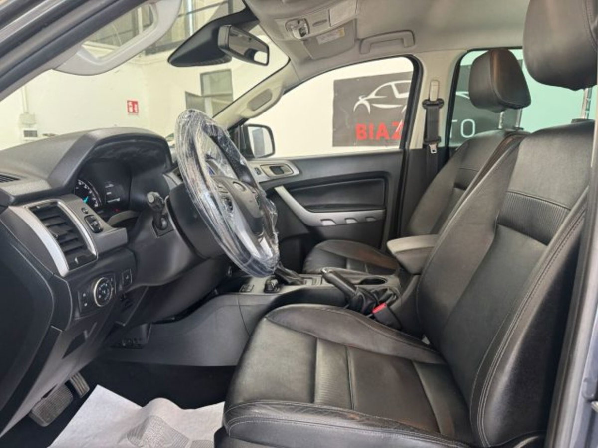 Ford Ranger Pick-up Ranger 2.0 ECOBLUE aut. 213 CV DC Limited 5 posti (10)